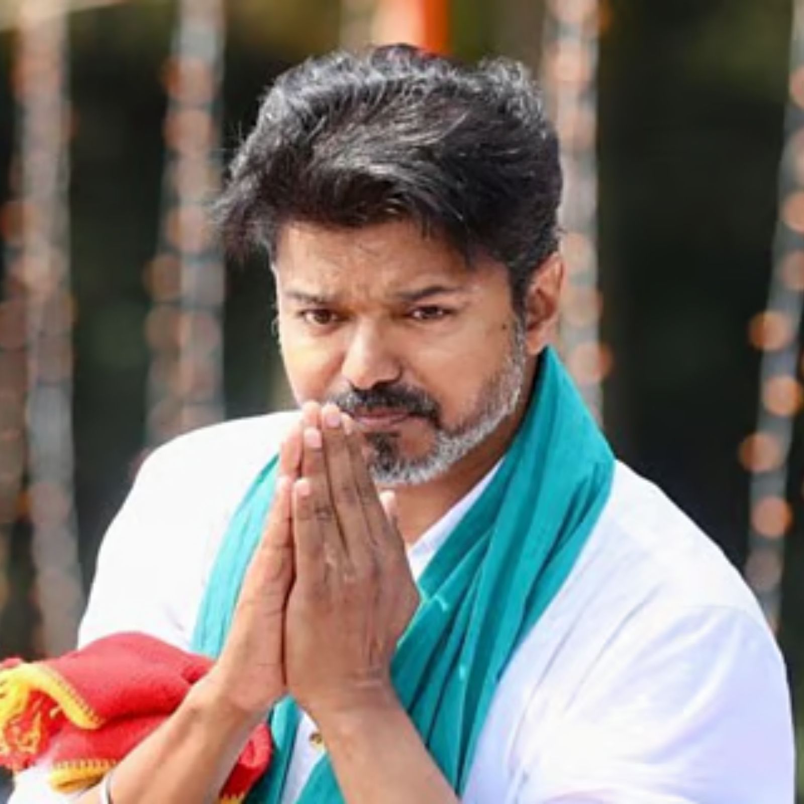 கரூர் துயர சம்பவத்தில் உயிரிழந்தோர் குடும்பங்களை சந்திக்கிறார் விஜய்: பாதுகாப்பு கோரி டிஜிபியிடம் தவெக மனு!